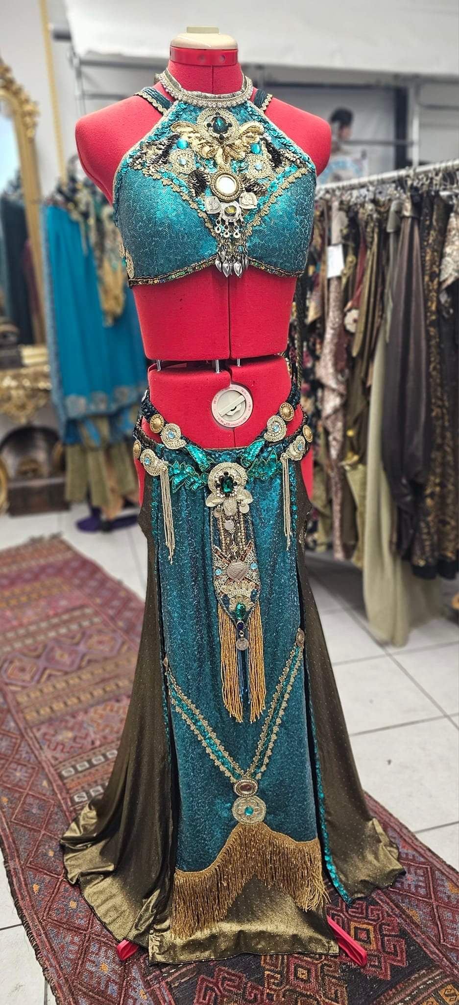 Maßanfertigung Simone Engler ( Germany) KOLIBRI Costume