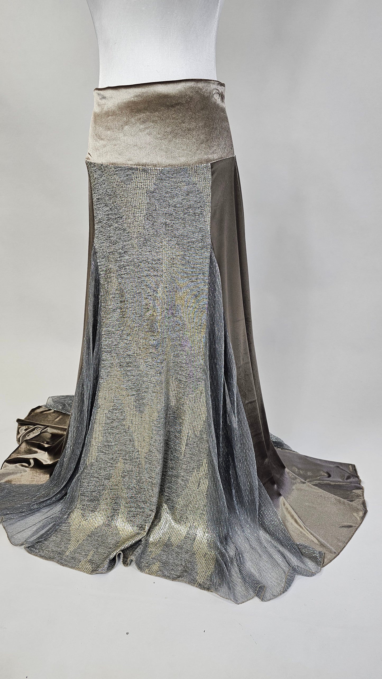 Mermaid Skirt Velvet Nude